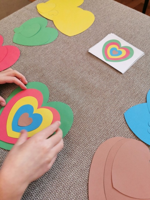 Układanka serca – 5 kolorów, 5 wielkości